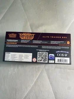 Pokemon TCG: 25th Anniversary Celebrations Elite Trainer Box Factory Sealed New - Image 3