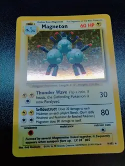 Pokemon Magneton 9/102 Holo Rare Base Set Unlimited WOTC 1999 Vintage Card - Image 1
