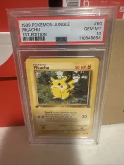 1999 POKEMON JUNGLE 1ST EDITION #60 PIKACHU PSA 10 - Image 1