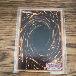 Konami Yu-Gi-Oh! Blue-Eyes White Dragon SDK-001 1st Ed Ultra Rare Eng 3000/2500 - Image 2