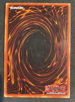 BLUE-EYES WHITE DRAGON Yu-Gi-Oh! Starter Deck Kaiba Set Ultra Rare #SDK-001 - Image 2