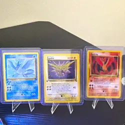 Wizards of the Coast Pokemon TCG Base Set 1999 Articuno Zapdos Moltres 3 Lot - Image 1