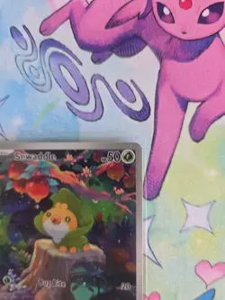 Pokemon TCG Sewaddle Card 87/86 SV White Flare Holo - Image 3