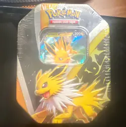 Pokemon TCG Eevee Evolutions Jolteon V Tin Sealed Promo Card English 2021 - Image 1