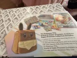 Pokemon TCG Scarlet & Violet Prismatic Evolutions Super-Premium Collection Box - Image 3