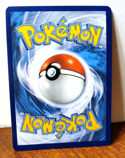 POKEMON CHARIZARD 025/185 REVERSE HOLO RARE VIVID VOLTAGE LP - Image 2