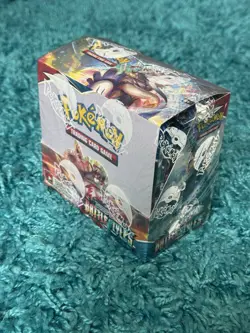 Pokemon TCG Sword & Shield—Battle Styles English Booster Box 2021 x1 - Image 2
