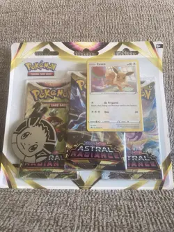 Pokemon TCG Sword & Shield Astral Radiance 3 Pack Blister Eevee Sealed - Image 1