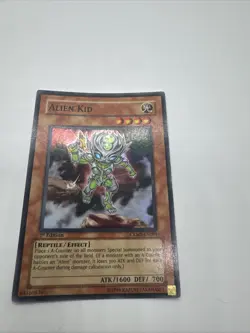 Yugioh Alien Kid CRMS-EN084 Super Rare 1st Ed LP - Image 1