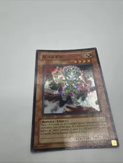 Yugioh Alien Kid CRMS-EN084 Super Rare 1st Ed LP - Image 2