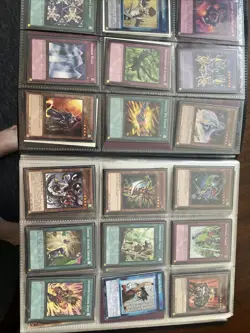 🔥🔥🔥🔥Yugioh Binder Lot Of Cards - Image 2