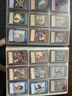 🔥🔥🔥🔥Yugioh Binder Lot Of Cards - Image 3