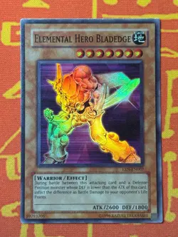 YUGIOH ELEMENTAL HERO BLADEDGE SUPER RARE LIGHT PLAY EEN-EN007 - Image 1