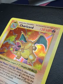 Pokemon Base Set Charizard 4/102 Shadowless Holo Rare English 1999 WOTC - Image 3