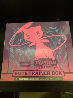 Pokemon TCG 2021 Sword & Shield: Fusion Strike Elite Trainer Box ETB MINOR TEAR 820650809330 - Image 1