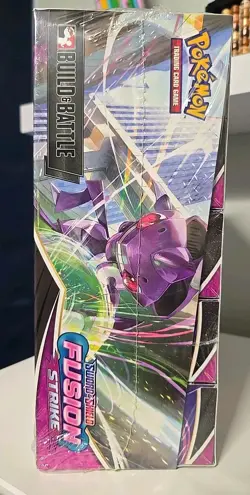 Pokemon TCG: Sword & Shield - Fusion Strike Build and Battle (Display Box of 10) - Image 2