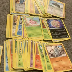Nintendo Pokemon TCG Mixed Card Lot x102 English XY 2016 x82 x20Base Set Vintage - Image 4