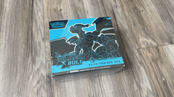 Pokemon TCG Scarlet & Violet White Flare and Black Bolt Bundle Elite Trainer Box - Image 5