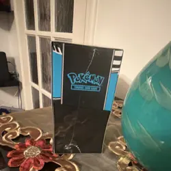 Pokemon TCG Scarlet & Violet Black Bolt Elite Trainer Box - English - Image 3