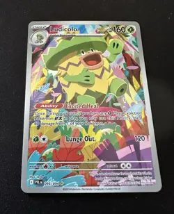 Ludicolo 095/094 Phantasmal Flames Illustration Rare Holo - Pokemon TCG NM/M - Image 1