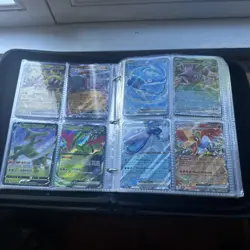 Pokemon TCG Binder full of 480x cards - Image 1