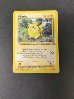 Pokemon TCG - Pikachu - 60/64 - Unlimited Jungle - DMG Common (1999) - Image 1