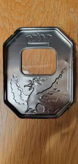 Pokemon TCG Crown Zenith Galarian Moltres Tin with 250+ cards Near Mint - Image 4