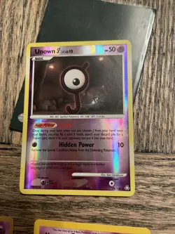 Unown Pokemon Cards. Group Of 9. 1 Holo. 1 Platinum. 3 1st Editions. Near Mint - Image 3