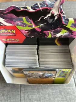 Bundle of 300 genuine Pitch Black Pokemon TCG cards in near mint condition - Image 4