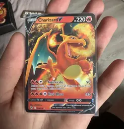 Charizard V 018/159 Pokemon TCG Vivid Voltage Holo Rare V 220 HP English - Image 1