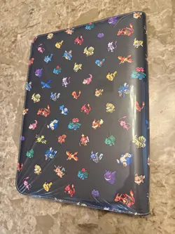 BRAND NEW and Sealed!! Pokemon TCG: Pokemon Pixel Zip Binder can Holds 360 cards - Image 2