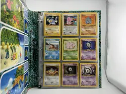 Pokemon TCG Southern Islands 3-Ring Binder with 40 cards - Image 2