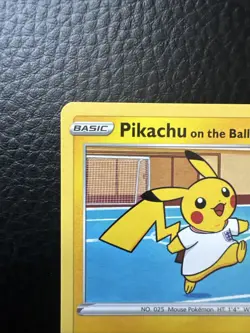 NM Pikachu On The Ball 001/005 Futsal Promo Pokemon Card TCG - Image 2