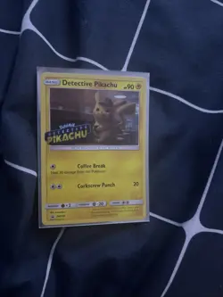 Pokemon TCG Detective Pikachu SM190 Promo Trading Card - Image 1
