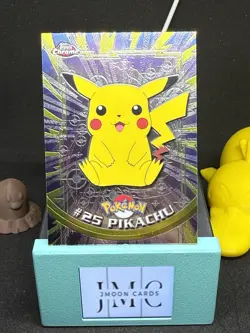 Topps Pokemon English TV Card Chrome Series 1 #25 Pikachu Holo Foil Near Mint - Image 1