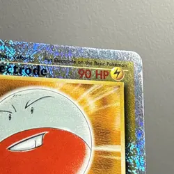 Pokemon Electrode 22/110 Legendary Collection Reverse Holo LP - Image 3