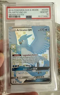 2019 POKEMON SUN & MOON HIDDEN FATES #SV54 FULL ART/ARTICUNO GX PSA 10 - Image 1