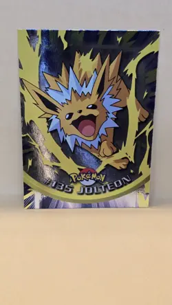 Pokemon 2000 Topps TV Animation Edition Series 3 Jolteon #135 Blue Logo LP - Image 1