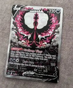Pokemon Galarian Moltres V 177/198 Chilling Reign Ultra Rare Holo Full Art - Image 1
