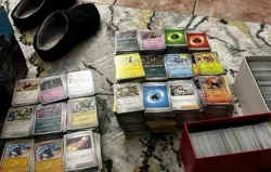 Pokemon Bulk Lot 9000+ cards! PLEASE READ common,reverse Holo, holo And Codes - Image 1