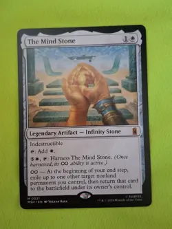 Wizards of the Coast MTG Marvel Super Heroes The Mind Stone 0021 Mythic Card - Image 1