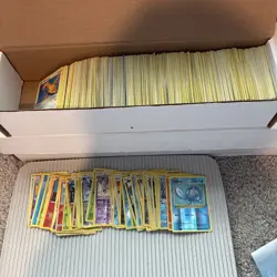 800+ Huge Bulk Lot Mid-Era 2013 - 2019 Pokemon Cards Collection- XY - S&M - Image 1