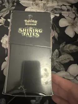 Pokemon TCG Shining Fates Elite Trainer Box SEALED - Image 4