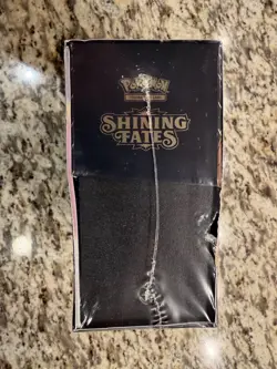Pokemon TCG Shining Fates Elite Trainer Box ETB New & Sealed - Image 3