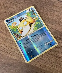 Pokemon TCG Psyduck 74/102 Triumphant Reverse Holo Vintage Rare Card LP - Image 1