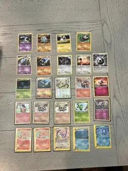 Nintendo Pokemon TCG 24-Card Lot Aquapolis, Call of Legends, and Break Point - Image 1