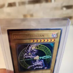 Yu-Gi-Oh Dark Magician SDY-006 1st Edition Ultra Rare Starter Deck Yugi Card - Image 2
