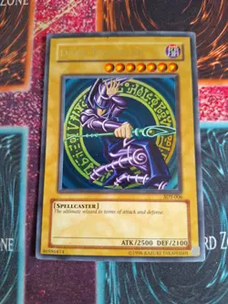 Yu-Gi-Oh! TCG Dark Magician SDY-006 Ultra Rare Unlimited Lightly Played - Image 1