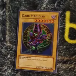 Konami Yu-Gi-Oh! 2-Card Lot: Dark Magician Holo 1st Ed SDY-006 SYE-001 - Image 4
