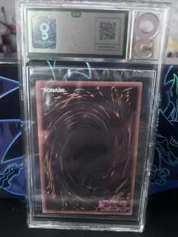 Yu-Gi-Oh Dark Magician SDY-006 Ultra Rare 1st Edition OG Graded 9 Mint - Image 2